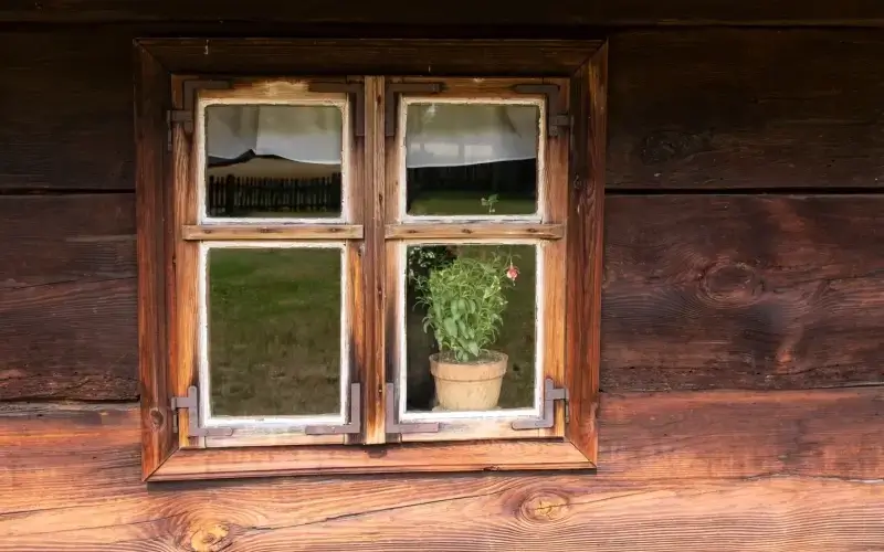 Zalety okien drewnianych